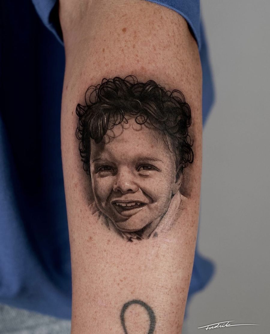 FREDRIK HOLME 7